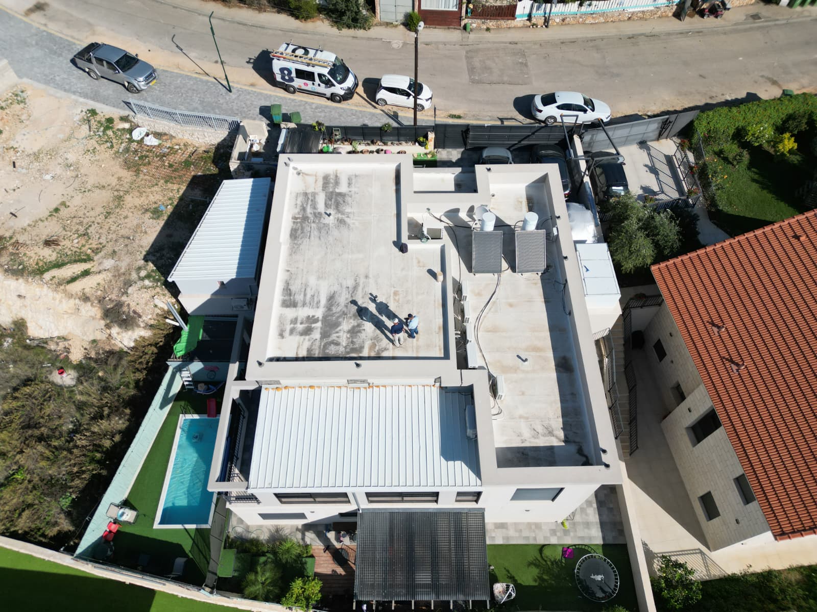 צילום אווירי של בית בעבור משפחת אליהו בגרנות הגליל לפני התקנת מערכת סולארית