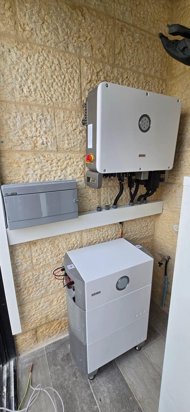 מערכת סולארית מותקנת ועובדת בישראל