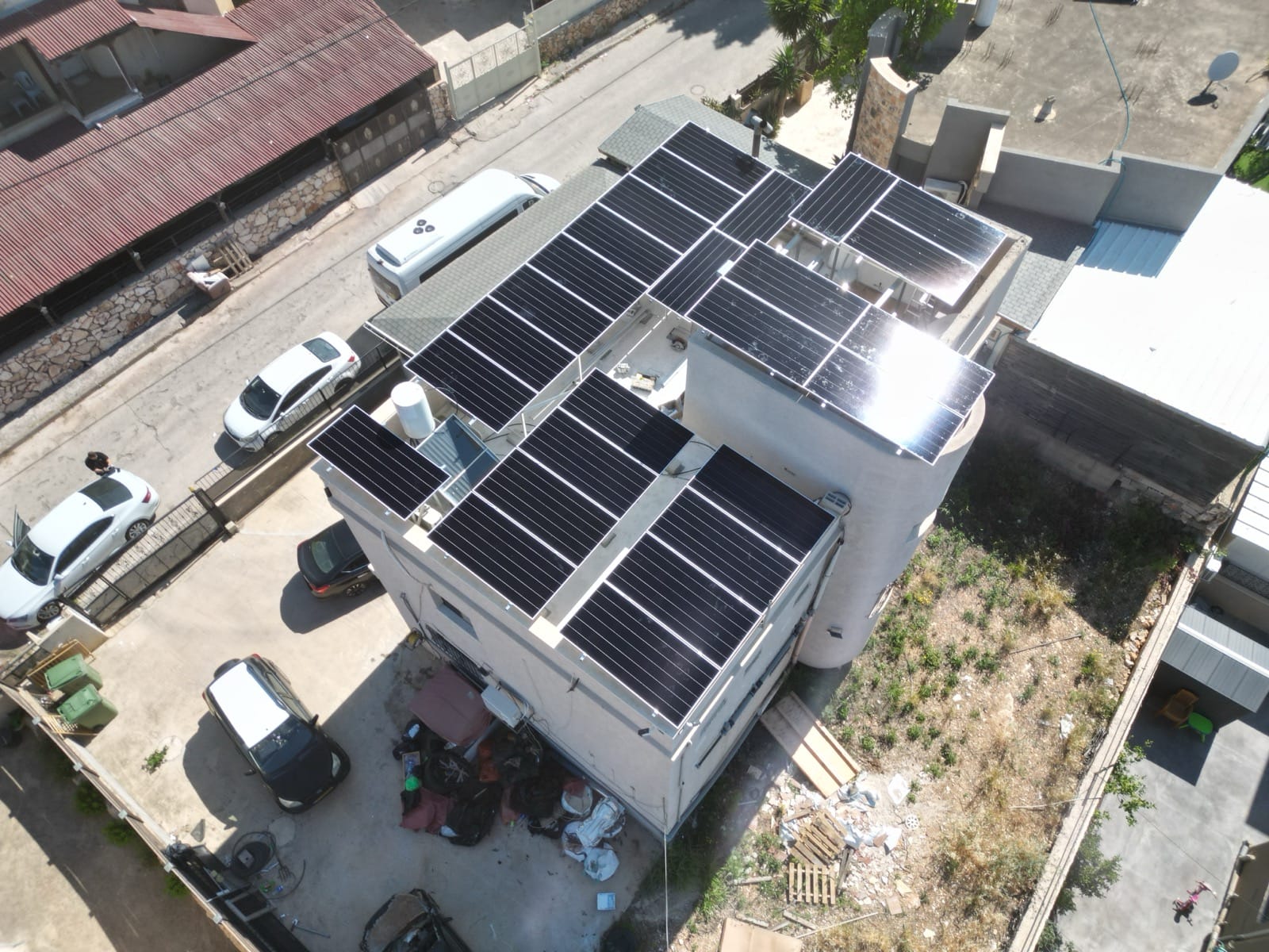 מערכת סולארית חדשה שהותקנה על ידי ECOTECH, צילום DJI מהאוויר